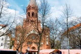 Die schöne Passionskirche am Marheinekeplatz
