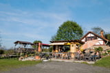 Der Biergarten Im Orbes lädt zu einer kleinen Rast ein, bevor es weiter Richtung Justus-von-Liebig-Therme geht.